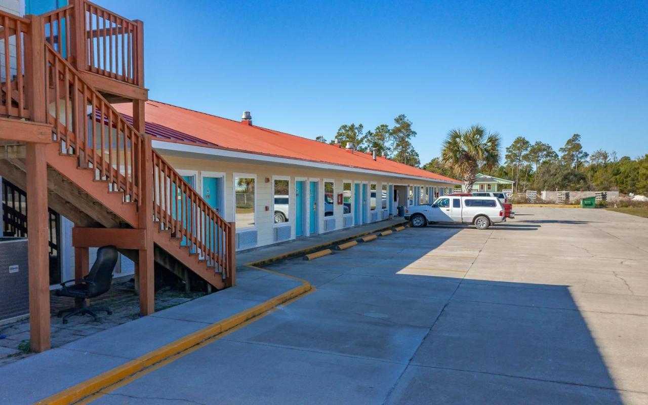 Franklin Inn Carrabelle Exterior photo